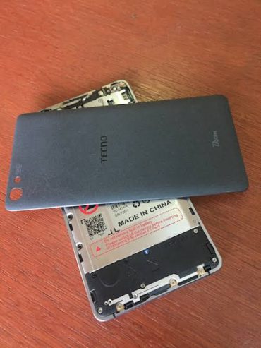 TECNO BOOM J8