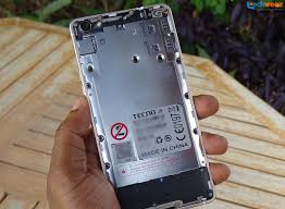 TECNO BOOM J8