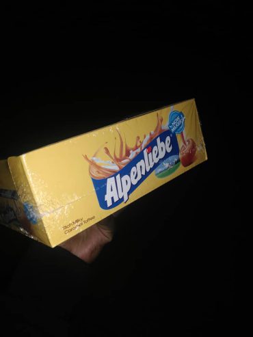 Aplienlieble Caramel Toffee Stick Sweets