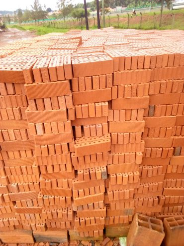Kajjansi Half Bricks