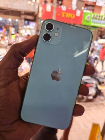 iPhone 11