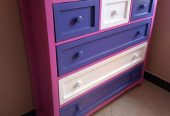 CHEST OF DRAWERS