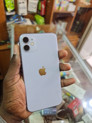 iPhone 11/ 64gb